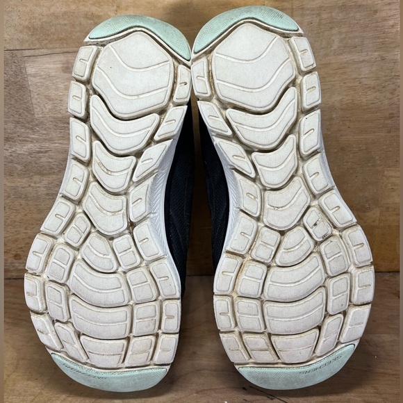 Skechers Flex Appeal 4.0 WATERPROOF Womens Size 10 Shoes Sneakers Black Peach - Picture 8 of 11